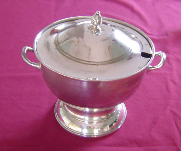 Large silver plated soup tureen