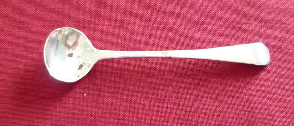 A Georgian silver salt spoon