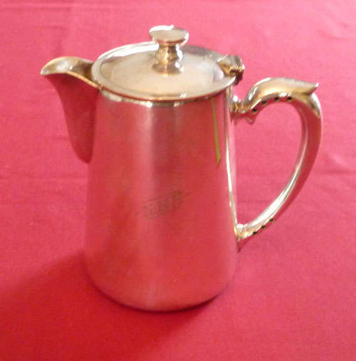 Hotel ware teapot or water jug