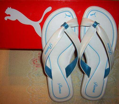 100% ORIGINAL LADIES PUMA SANDALS-SIZE 5