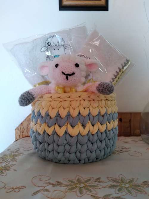 Baby Gift Set - In TShirt Yarn Basket