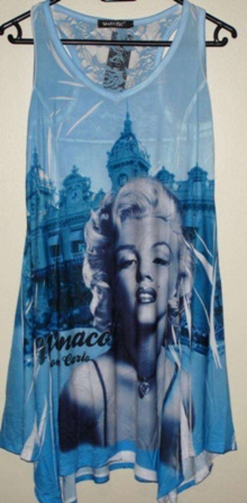 ***Showstopper*** Marilyn Monroe Summer Top (Size L)