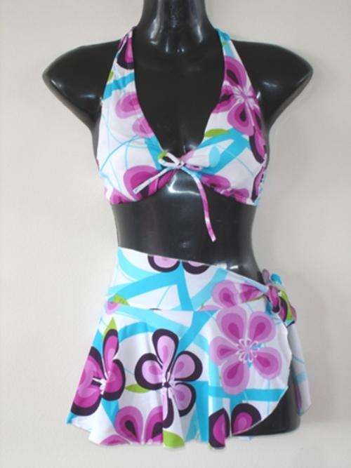 Sexy Swimsuit 2pc Bikini and FREE Matching Wrap  (Size S-M)