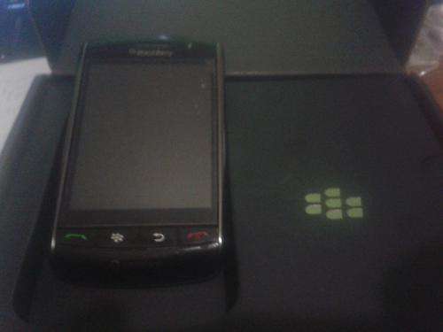 Blackberry Storm 9500 - PLEASE READ DESCRIPTION