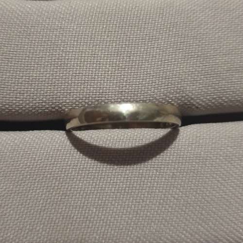 Sterling Silver Ring 3mm plain wedding band. Size 7 /N