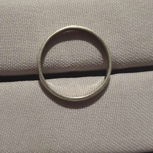 Sterling Silver Ring 3mm plain wedding band. Size 7 /N