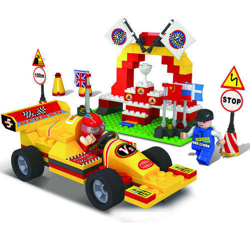 Lego F1 Car and Racer, Racer assistant, Trophy, Street Signs and Flags