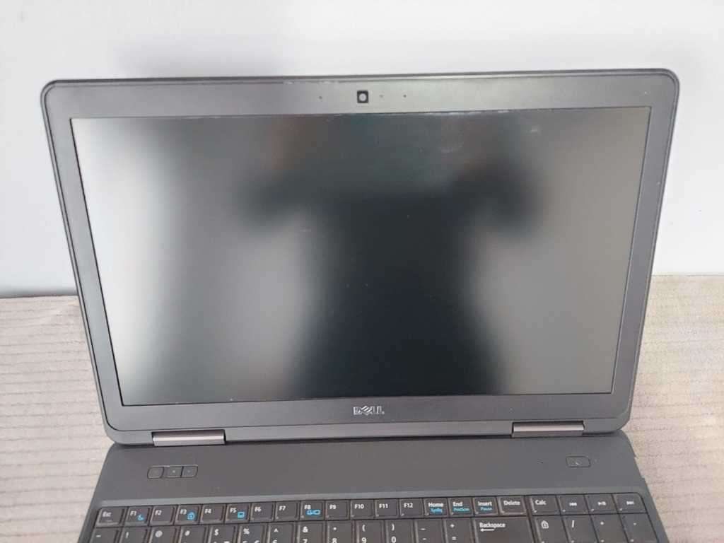 DELL *i7-4600U*8GB RAM*1TB HDD*15.6 Screen *PLEASE READ*