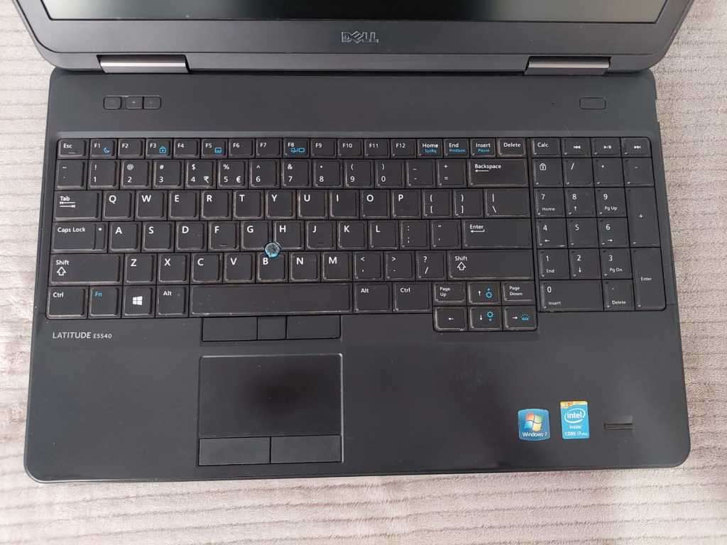 DELL *i7-4600U*8GB RAM*1TB HDD*15.6 Screen *PLEASE READ*