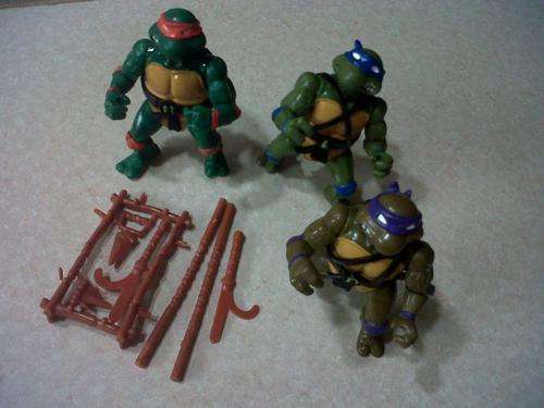 TMNT vintage 80s figures - Leonardo, Donatello & Michaelangelo some with weapons all three