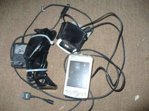 Garmin pda / navi NOT working and all Garmin accessories as per pic