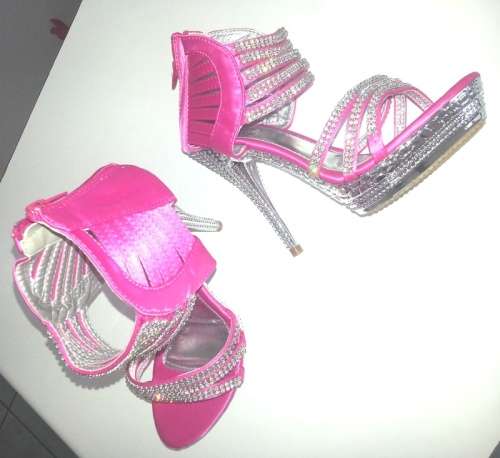 Pink Shoes size 6