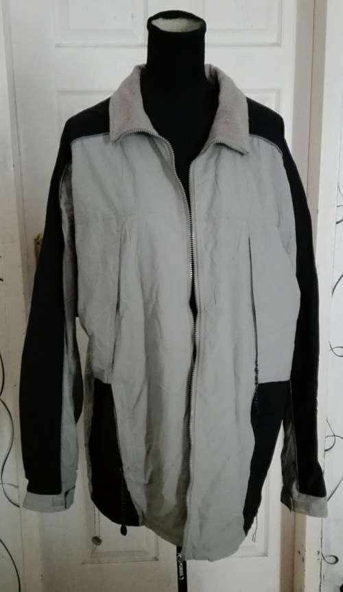 Winter jacket, size L, fleece inner lining, As new.