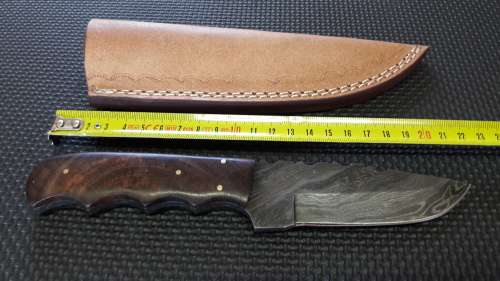 DAMASCUS Hand Made Knife, NEW Design, a MUST for any knife collector. Money back if not happy.