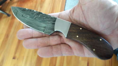 DAMASCUS Hand Made Knife, NEW Design, a MUST for any knife collector. can ONLY SHIP TUESDAY.