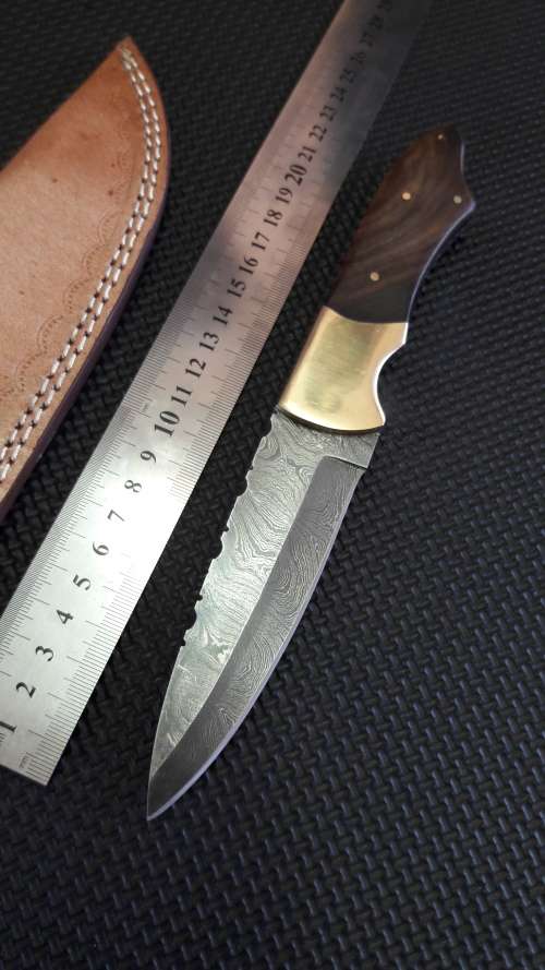 DAMASCUS Hand made knife, out of town on Monday,  will ship on Tuesday, Leather Sheath incl