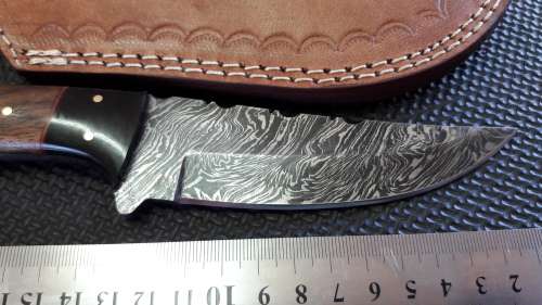 DAMASCUS Hand Made Knife, NEW Design, a MUST for any knife collector. Money back if not happy.
