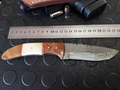 Handmade DAMASCUS Steel Knife, Camel bone and wooden handle scales. Crazy R1 start, No rese