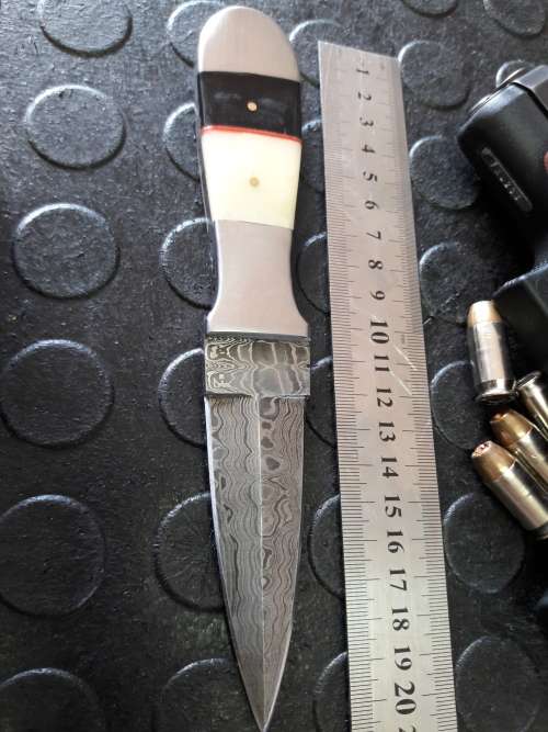 Handmade DAMASCUS steel Dagger with Camel bone and Bull Horn handle scales. No reserve auction.