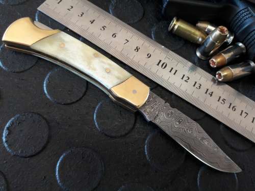 Handmade DAMASCUS  Folding Knife. Please study pictures for detail. Crazy R1 start, No reserve.