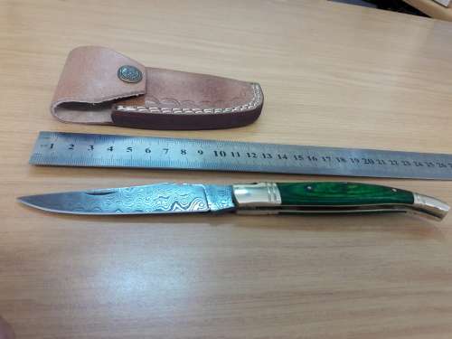 Handmade DAMASCUS  Folding Knife with wooden handle scales, Crazy R1 start, No reserve.
