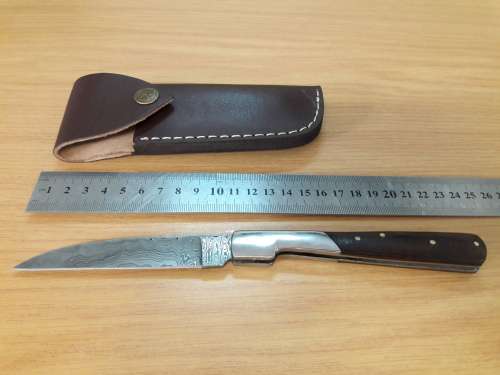 Handmade DAMASCUS  Folding Knife with wooden handle scales, Crazy R1 start, No reserve.