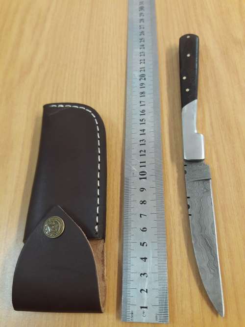 Handmade DAMASCUS  Folding Knife with wooden handle scales, Crazy R1 start, No reserve.