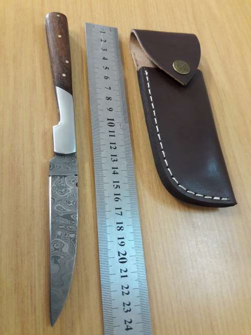 Handmade DAMASCUS  Folding Knife with wooden handle scales, Crazy R1 start, No reserve.