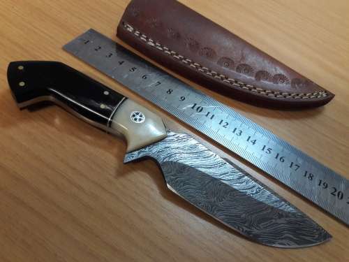 Handmade DAMASCUS Steel Knife, Bull horn and Camel Bone handle scales. NEW DESIGN !!!!