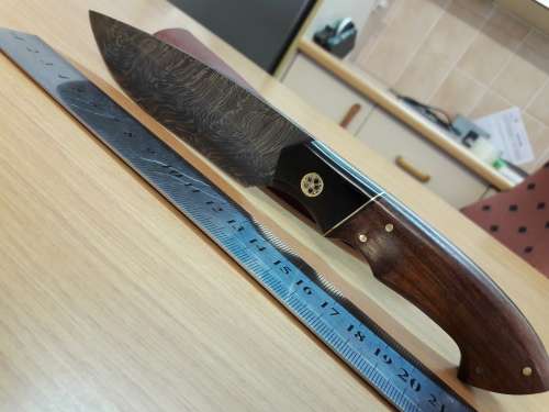 Handmade DAMASCUS Steel Knife, Bull Horn and Wooden handle. BRAND NEW DESIGN !