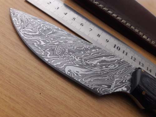 Handmade DAMASCUS Steel Hunting Knife, Wooden handle Scales. NEW DESIGN !!!!!!!