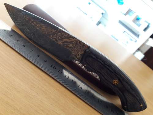 Handmade DAMASCUS Steel Hunting Knife, Wooden handle Scales. NEW DESIGN !!!!!!!