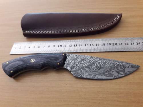 Handmade DAMASCUS Steel Hunting Knife, Wooden handle Scales. NEW DESIGN !!!!!!!