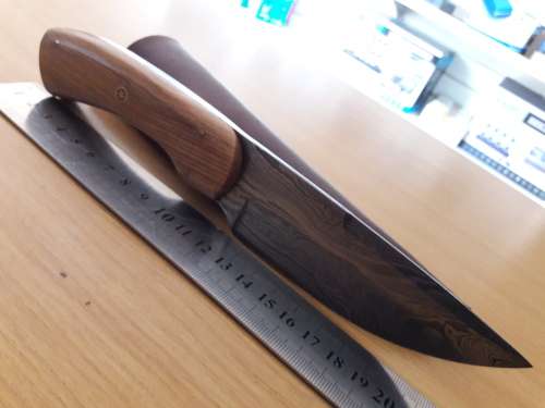 Handmade DAMASCUS Steel Hunting Knife, Wooden handle Scales. NEW DESIGN !!!!!!!