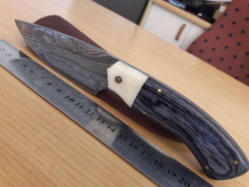 Handmade DAMASCUS Steel Hunting Knife, Camel Bone and Wooden handle scales. NEW DESIGN !!!!!
