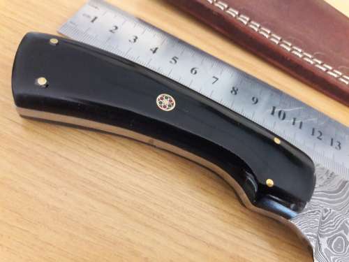 Handmade DAMASCUS Steel Hunting Knife, Bull horn handle scales. NEW DESIGN !!!!!
