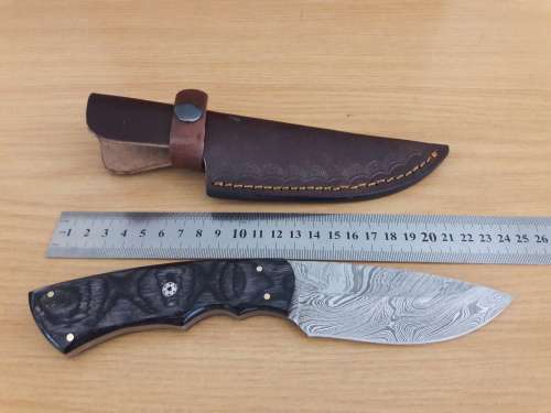 Handmade DAMASCUS Steel Hunting Knife with Wooden handle scales. NEW DESIGN !!!!!