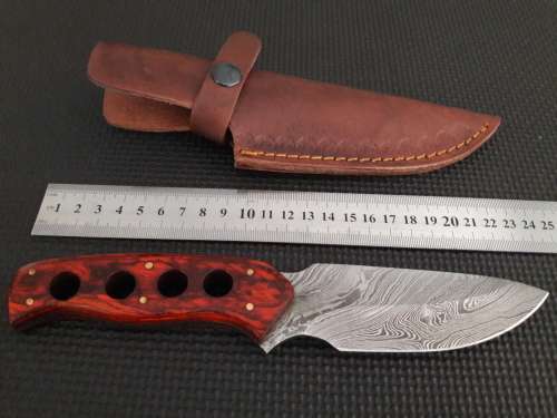 Handmade DAMASCUS Steel Hunting Knife with Wooden handle scales. NEW DESIGN !!!!!