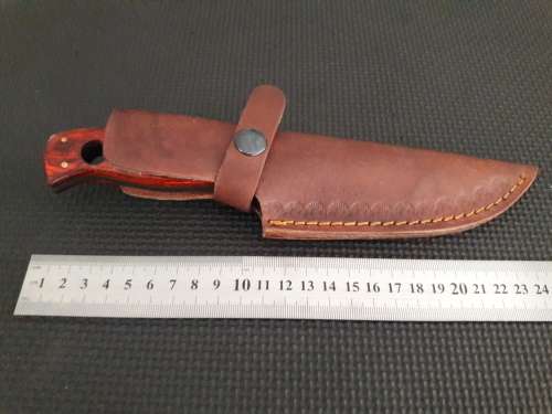 Handmade DAMASCUS Steel Hunting Knife with Wooden handle scales. NEW DESIGN !!!!!
