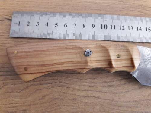 Handmade DAMASCUS Steel Hunting Knife with Wooden handle scales. NEW DESIGN !!!!!