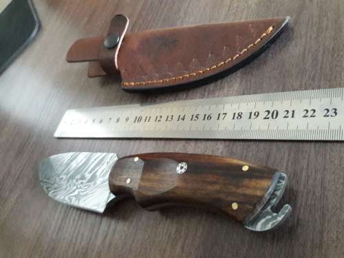 Handmade DAMASCUS Steel Hunting Knife with Wooden handle scales. NEW DESIGN !!!!!