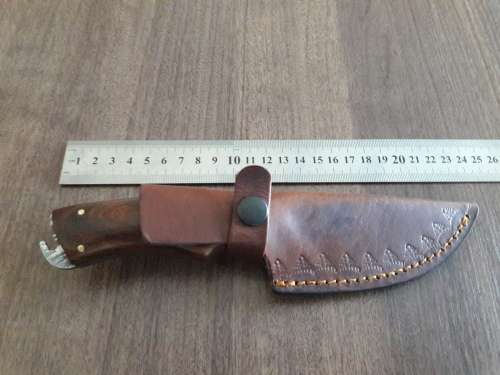 Handmade DAMASCUS Steel Hunting Knife with Wooden handle scales. NEW DESIGN !!!!!