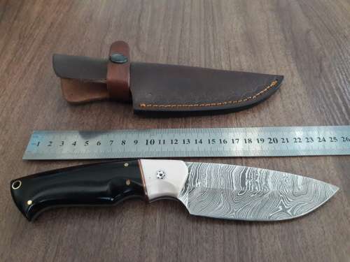 Handmade DAMASCUS Steel Hunting Knife, FULL TANG, Bull horn and Camel Bone handle scales.