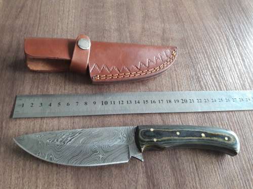 Handmade DAMASCUS Steel Hunting Knife, FULL TANG, with MICARTA handle scales.