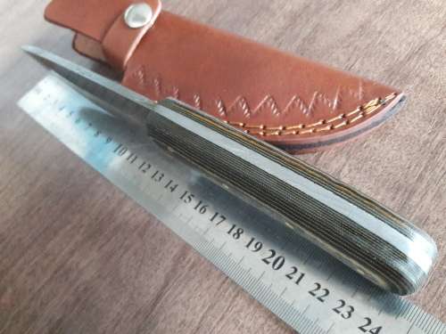 Handmade DAMASCUS Steel Hunting Knife, FULL TANG, with MICARTA handle scales.