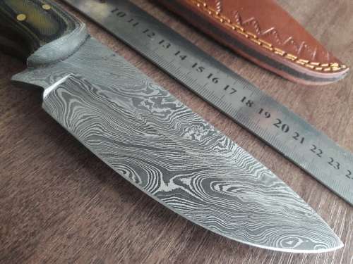 Handmade DAMASCUS Steel Hunting Knife, FULL TANG, with MICARTA handle scales.