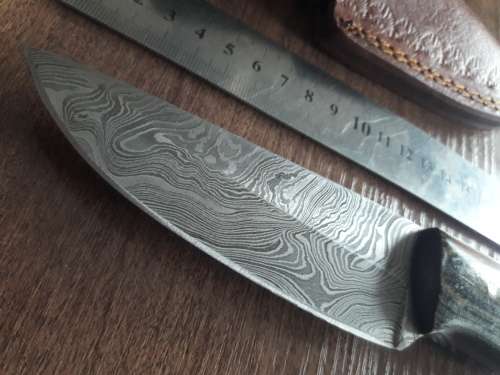 Handmade DAMASCUS Steel Hunting Knife, FULL TANG, with MICARTA handle scales.