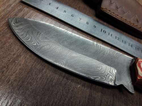 Handmade DAMASCUS Steel Hunting Knife with Wooden handle scales.FULL TANG !!!!!!