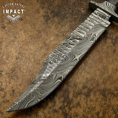 HANDMADE IMPACT Rare CUSTOM Damascus Hunting Knife with BULL HORN handle.
