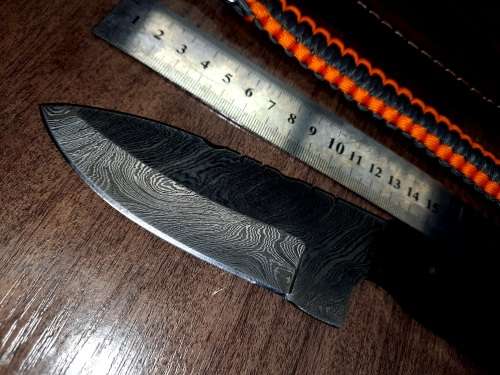 Handmade Damascus steel HUNTING  knife with MICARTA handle scales. FREE BRACELET